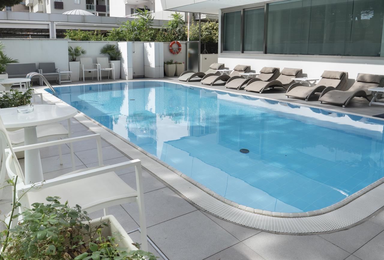 Club House Hotel Rimini Luaran gambar